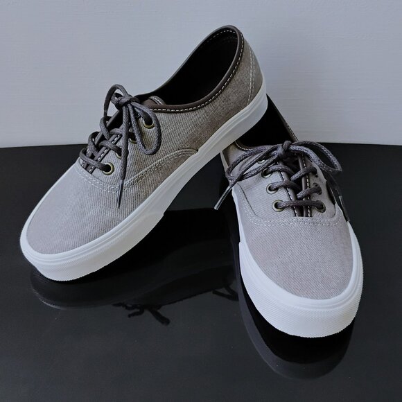 Vans Women's Authentic Low Top Canvas Sneaker in Special C & L Gray Color - Picture 10 of 13